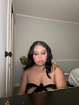 camiliaskye online show from 02/08/26, 04:32