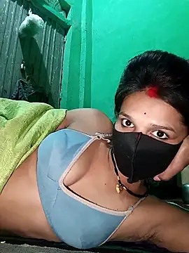 Hoty girl 143 online show from 11/30/25, 03:46