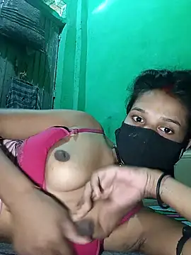 Hoty girl 143 online show from 11/13/25, 04:38