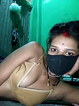 Hoty girl 143 online show from 11/12/25, 02:48