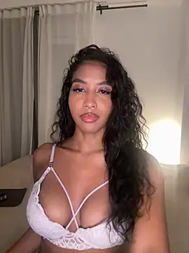 IamCrystal2 online show from 02/28/26, 12:43