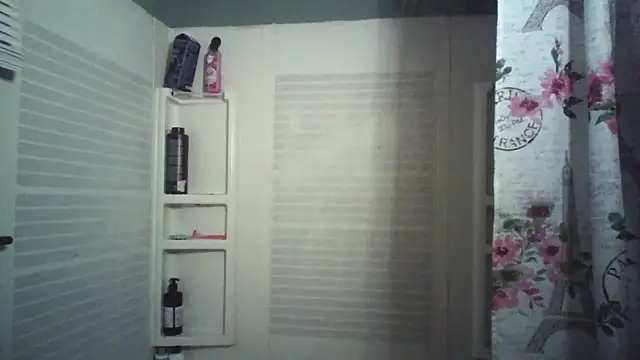 jadegilf1 online show from 04/27/26, 01:25