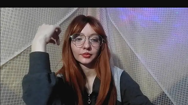 Snapshot of IsabellaBlacky chatting on 02/01/25, 03:41 IsabellaBlacky online show from 02/01/25, 03:41