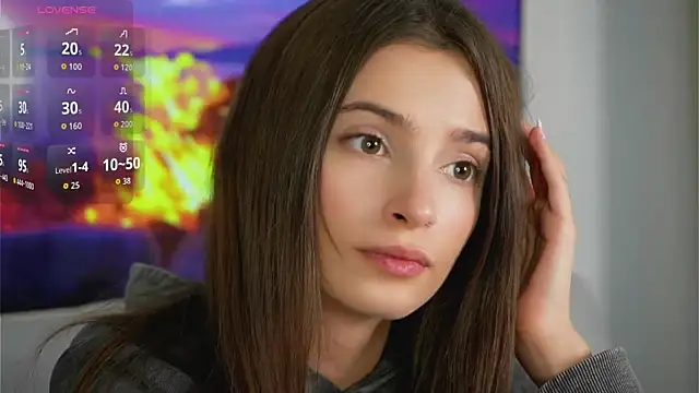 EvaLung777 online show from 11/07/25, 12:10