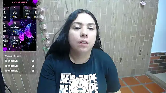 Snapshot of solyeria chatting on 02/21/25, 05:02 solyeria online show from 02/21/25, 05:02