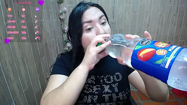 Snapshot of solyeria chatting on 09/26/25, 01:12 solyeria online show from 09/26/25, 01:12