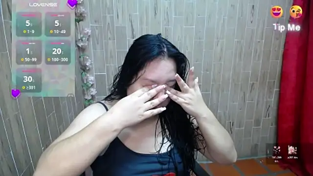 Snapshot of solyeria chatting on 03/03/26, 06:31 solyeria online show from 03/03/26, 06:31