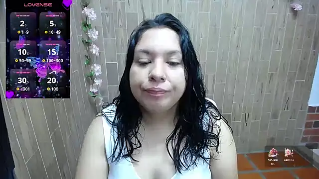 Snapshot of solyeria chatting on 02/07/25, 03:41 solyeria online show from 02/07/25, 03:41