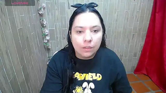 solyeria online show from 11/18/25, 12:59