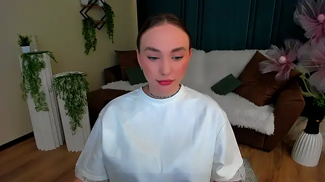 Snapshot of TrueReincarnation chatting on 03/03/26, 01:12 TrueReincarnation online show from 03/03/26, 01:12