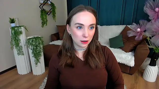 Snapshot of TrueReincarnation chatting on 02/27/26, 04:12 TrueReincarnation online show from 02/27/26, 04:12