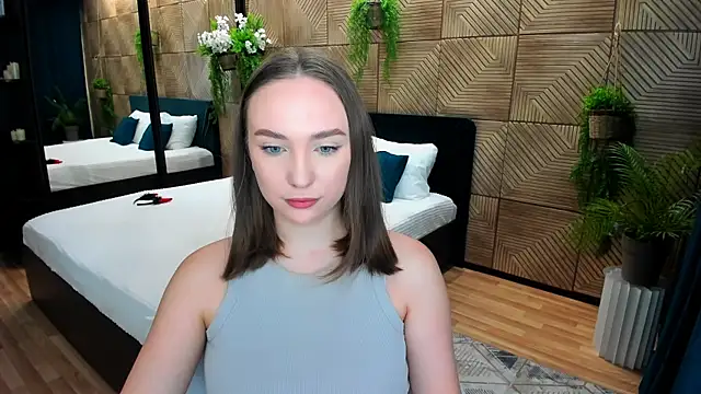 Snapshot of TrueReincarnation chatting on 10/05/25, 10:17 TrueReincarnation online show from 10/05/25, 10:17