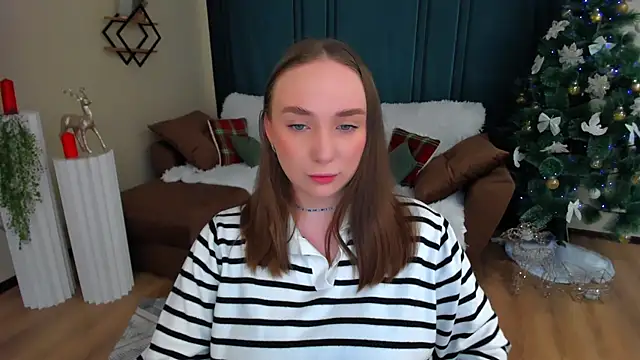 Snapshot of TrueReincarnation chatting on 01/19/26, 04:16 TrueReincarnation online show from 01/19/26, 04:16