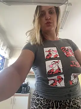 Bia sexynovaes online show from 02/10/26, 05:23