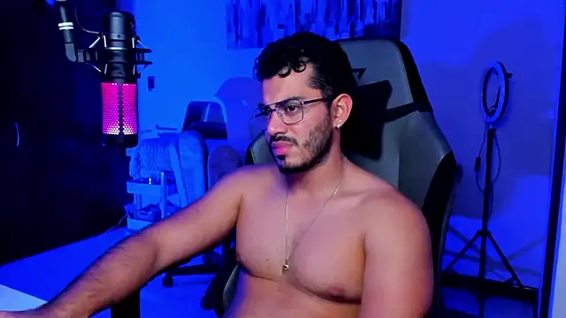 Snapshot of BrunoD31 chatting on 11/09/25, 05:22 BrunoD31 online show from 11/09/25, 05:22