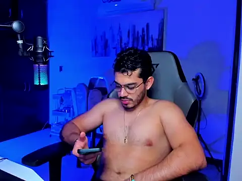 BrunoD31 online show from 02/17/26, 04:32