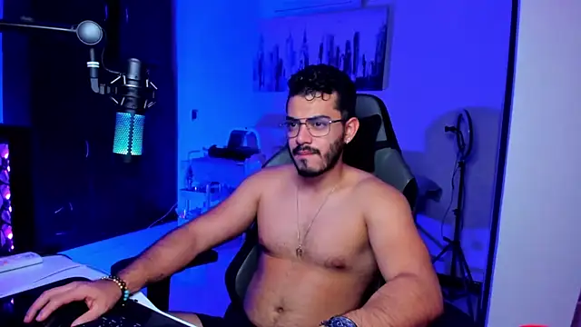 Snapshot of BrunoD31 chatting on 12/17/25, 05:34 BrunoD31 online show from 12/17/25, 05:34