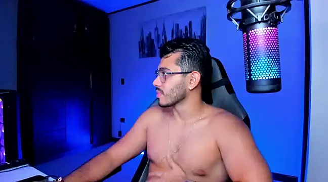 Snapshot of BrunoD31 chatting on 12/28/24, 04:19 BrunoD31 online show from 12/28/24, 04:19