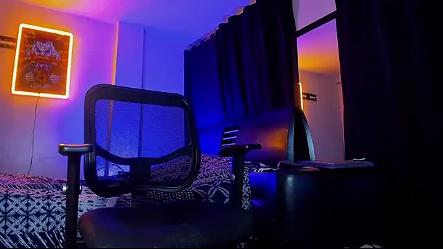 Giomar Reyes online show from 03/21/25, 06:38