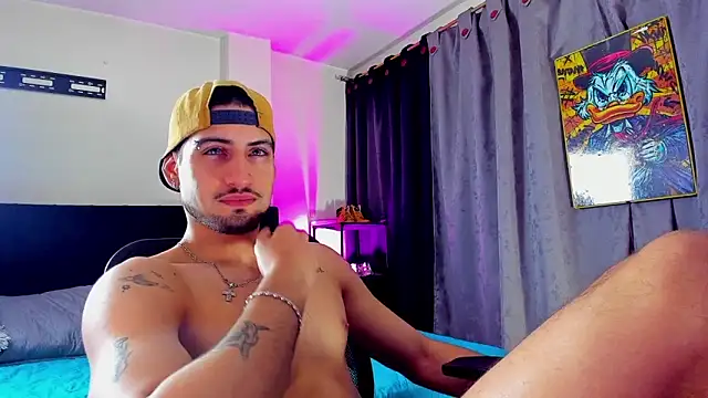 Giomar Reyes online show from 02/19/26, 05:37