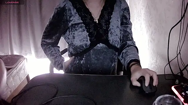 Fang-Xiaojie online show from 03/01/25, 04:37