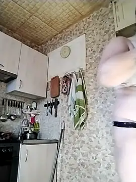 Holly-69 online show from 11/21/25, 08:35