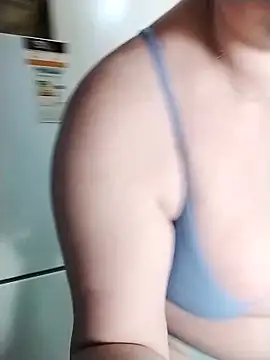 Holly-69 online show from 04/14/26, 05:40