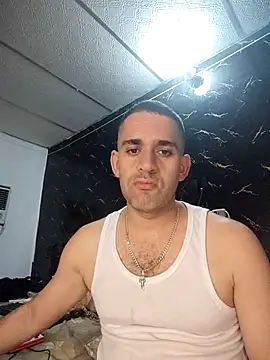 CRISTHIAN GREY01 online show from 01/17/26, 05:49