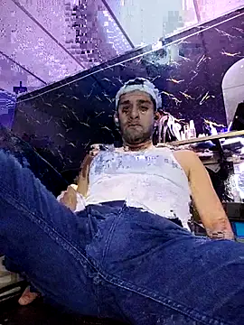 CRISTHIAN GREY01 online show from 01/06/26, 06:56