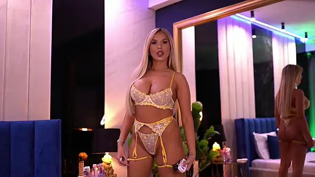 SelenaFrost online show from 12/21/24, 07:56