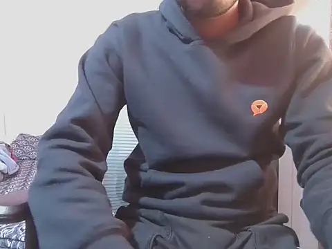 KissesBoyAD online show from 11/27/25, 04:51