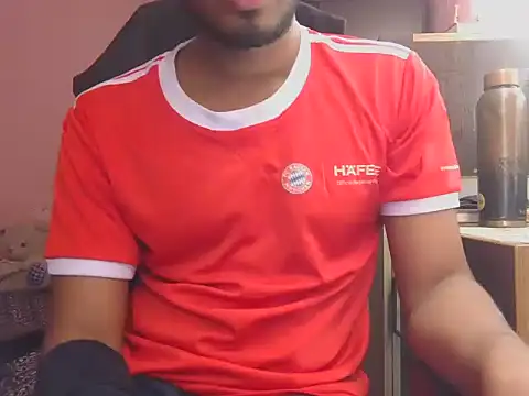 KissesBoyAD online show from 12/17/25, 05:51