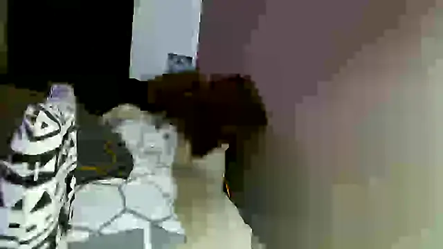 Snapshot of snowpanter chatting on 02/06/25, 05:35 snowpanter online show from 02/06/25, 05:35
