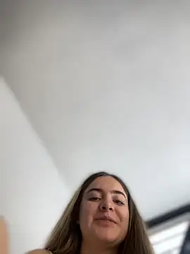 imlindapink online show from 12/05/25, 05:00