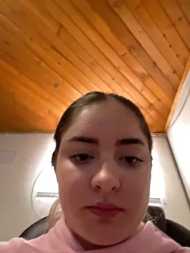 imlindapink online show from 04/11/26, 07:17