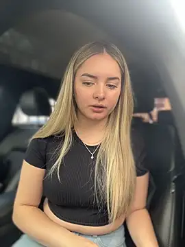 imlindapink online show from 02/02/26, 03:55