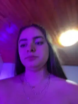 imlindapink online show from 03/13/25, 02:05