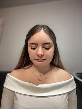 imlindapink online show from 12/18/25, 07:07