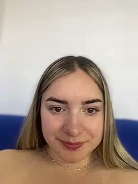 imlindapink online show from 01/17/26, 02:31