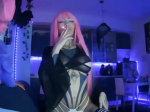 bambolinaofficial online show from 10/31/25, 01:35