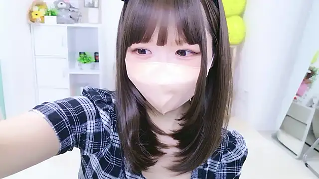 328 mitsuha online show from 04/20/26, 11:02