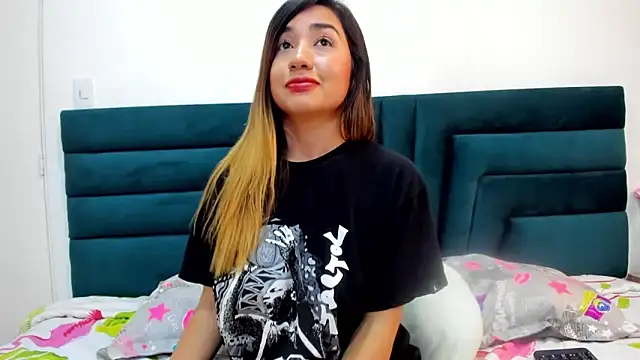 LisaWhite  online show from 03/11/25, 03:47