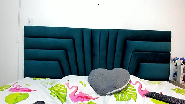 LisaWhite  online show from 03/07/25, 12:37