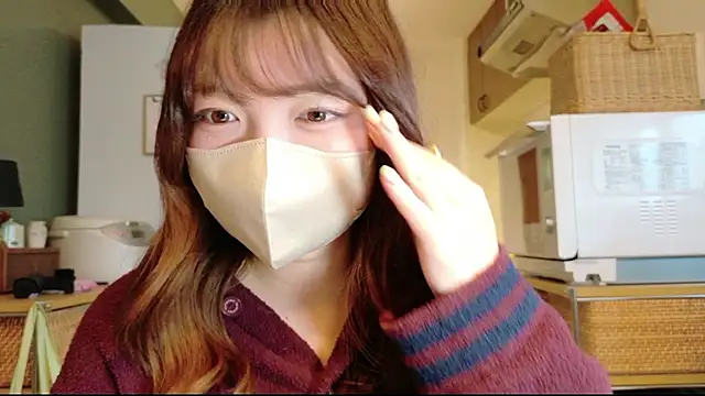  Yui  online show from 10/25/25, 05:17