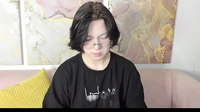 fiamoory online show from 03/10/26, 01:20