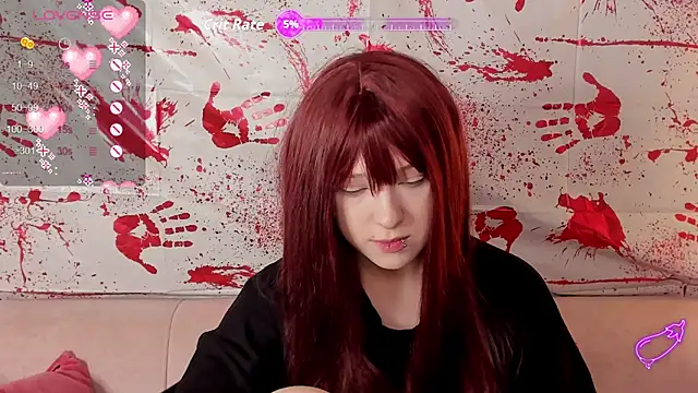 Snapshot of fiamoory chatting on 10/25/25, 01:27 fiamoory online show from 10/25/25, 01:27