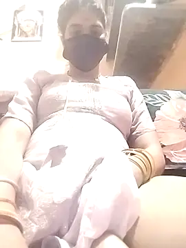 Snapshot of Meri-javani chatting on 05/05/26, 07:28 Meri-javani online show from 05/05/26, 07:28