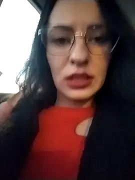 Snapshot of saidaskye chatting on 12/17/24, 03:06 saidaskye online show from 12/17/24, 03:06