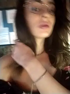 Snapshot of saidaskye chatting on 02/19/25, 06:21 saidaskye online show from 02/19/25, 06:21