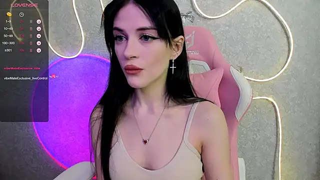Molly Crystall online show from 05/11/26, 02:46